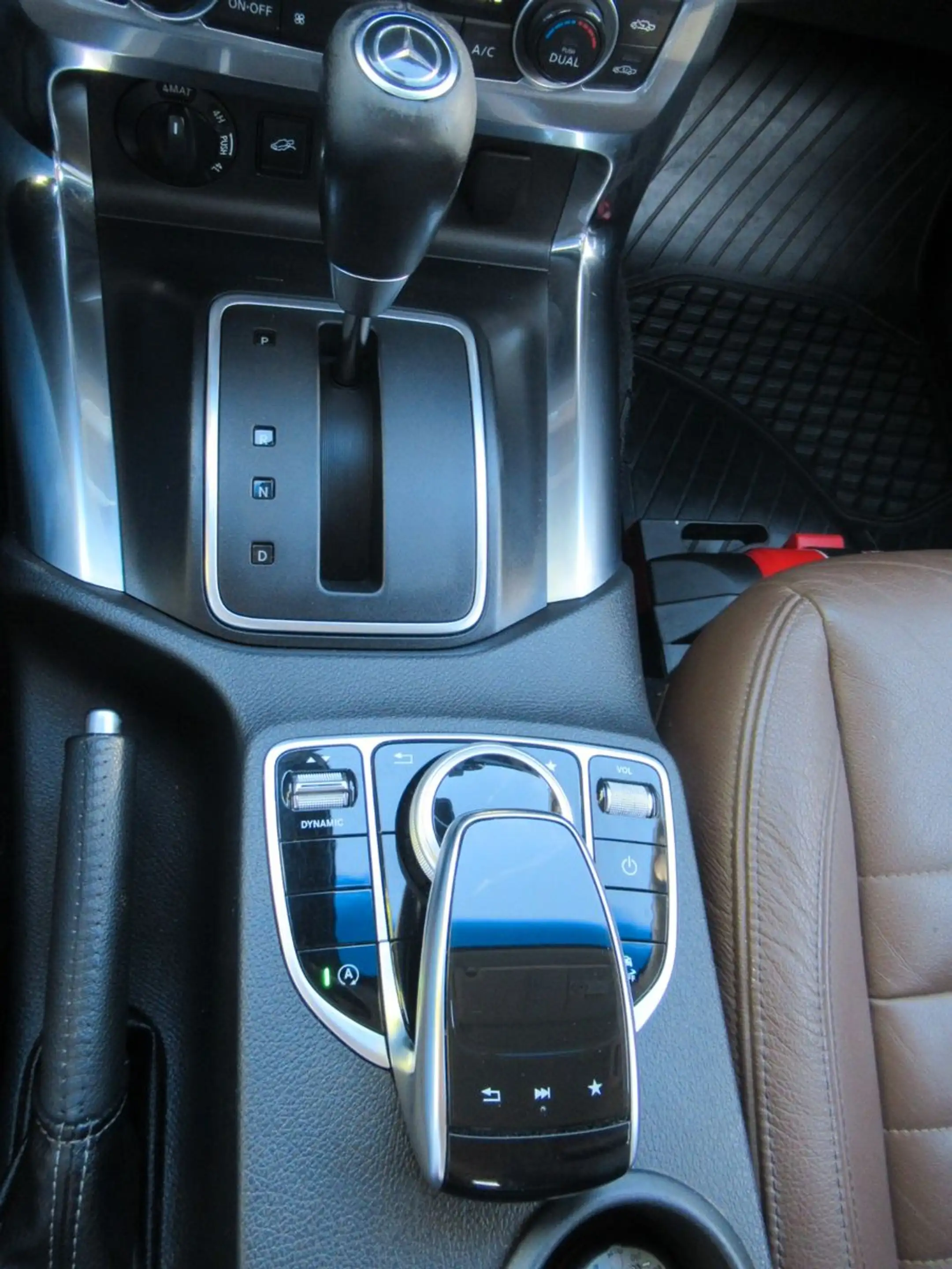 Mercedes-Benz X 350 X350d 4Matic Doppelkabine Power Edition*Seilwind — photo 15
