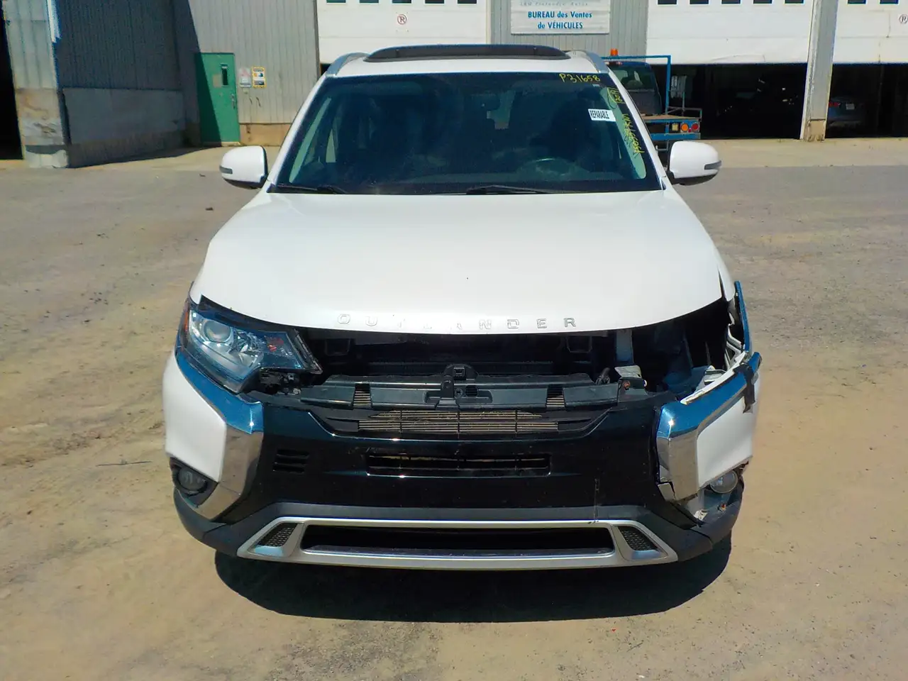 Mitsubishi Outlander снимка Mitsubishi Outlander