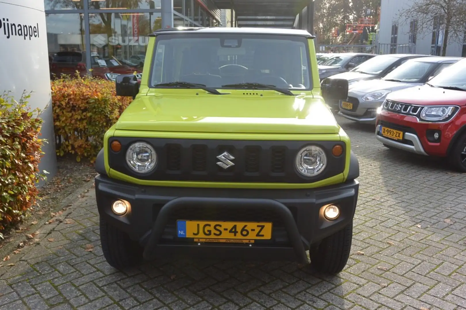 Suzuki Jimny 1.5 Stijl AllGrip (4x4) Leder en vele extra's Giallo - 2