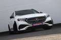 Mercedes-Benz E 300 e Estate AMG -Keyless/Pano/HUD/360/Airmatic/Towbar Wit - thumbnail 1