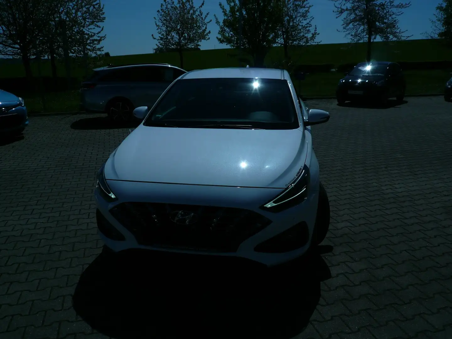 Hyundai i30 1.5 T-GDI 48V-Hybrid Prime Teilleder LED Blanc - 2