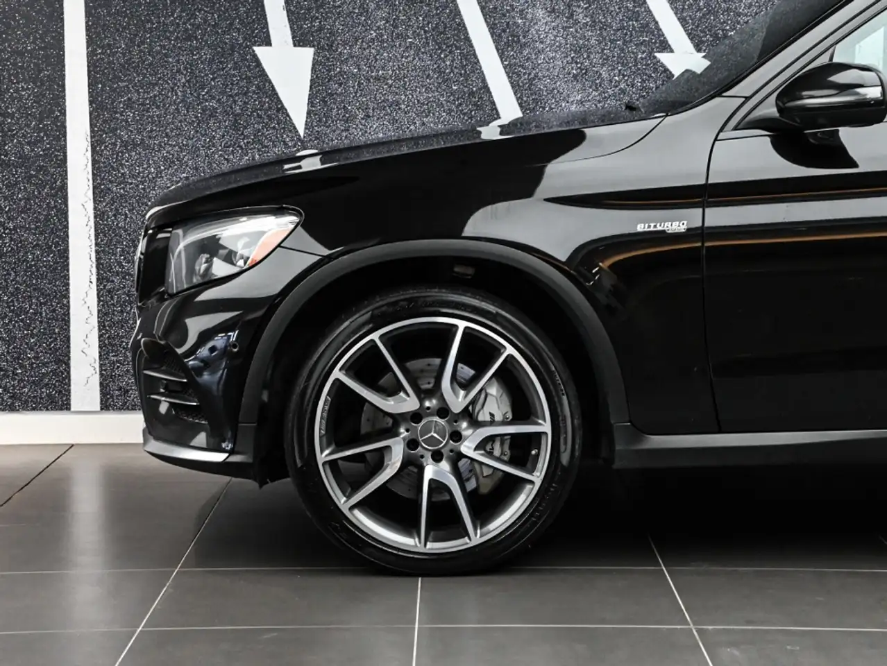 Mercedes-Benz GLC снимка Mercedes-Benz GLC