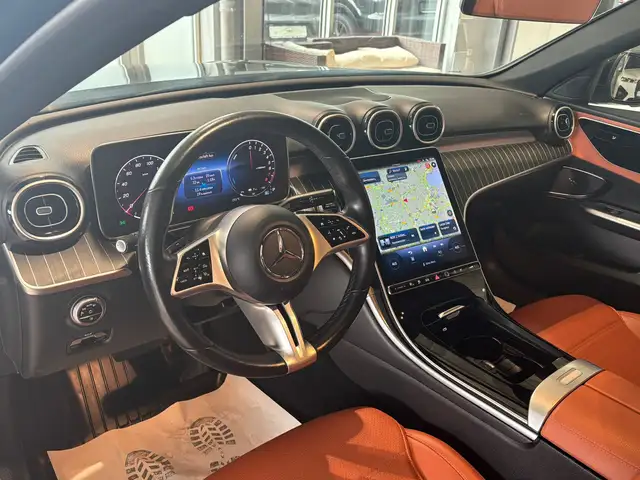Mercedes-Benz C-Class view 17