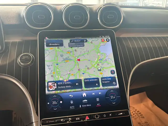 Mercedes-Benz C-Class view 22