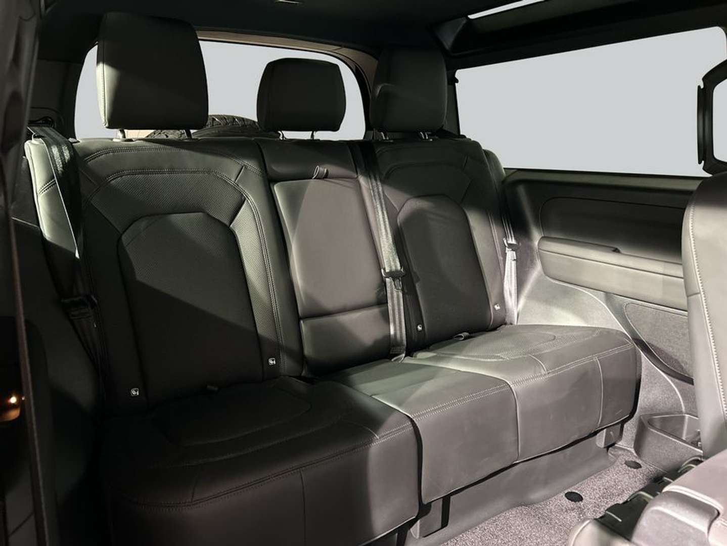 Land Rover Defender 90 X-Dynamic SE D300 -  - Joinsteer - #4