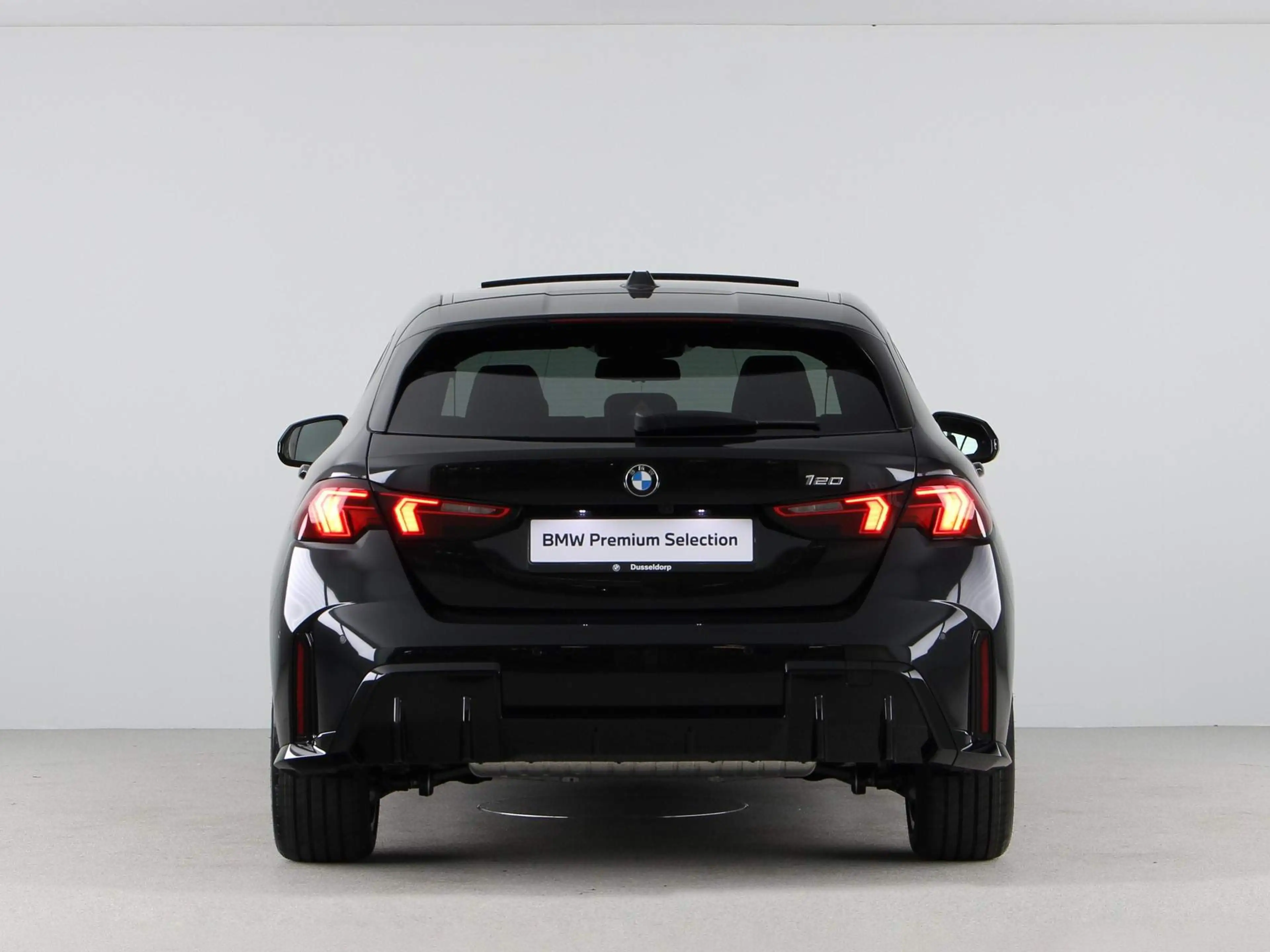 BMW 120 1 Serie M-Sport — photo 9