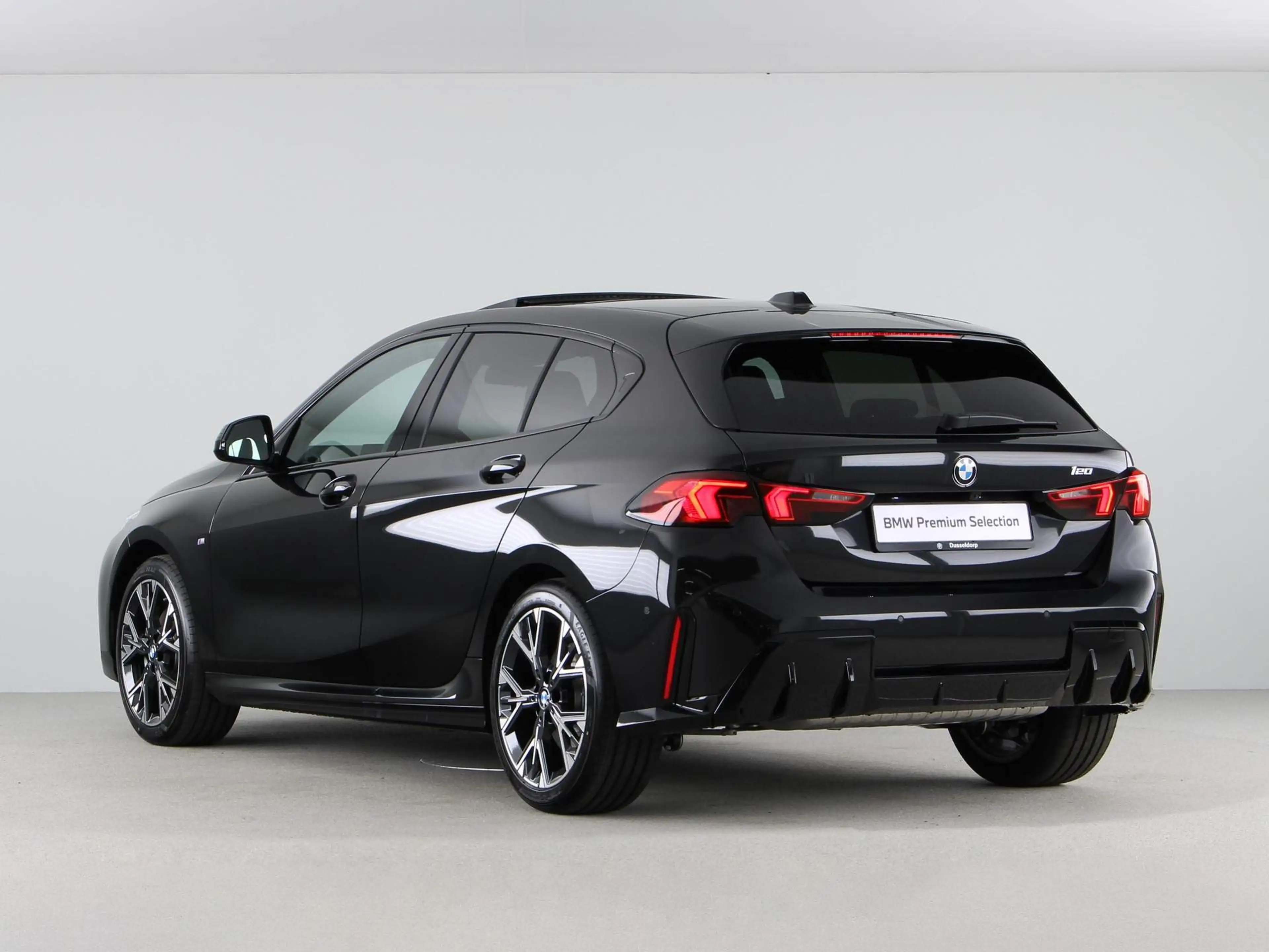 BMW 120 1 Serie M-Sport — photo 10