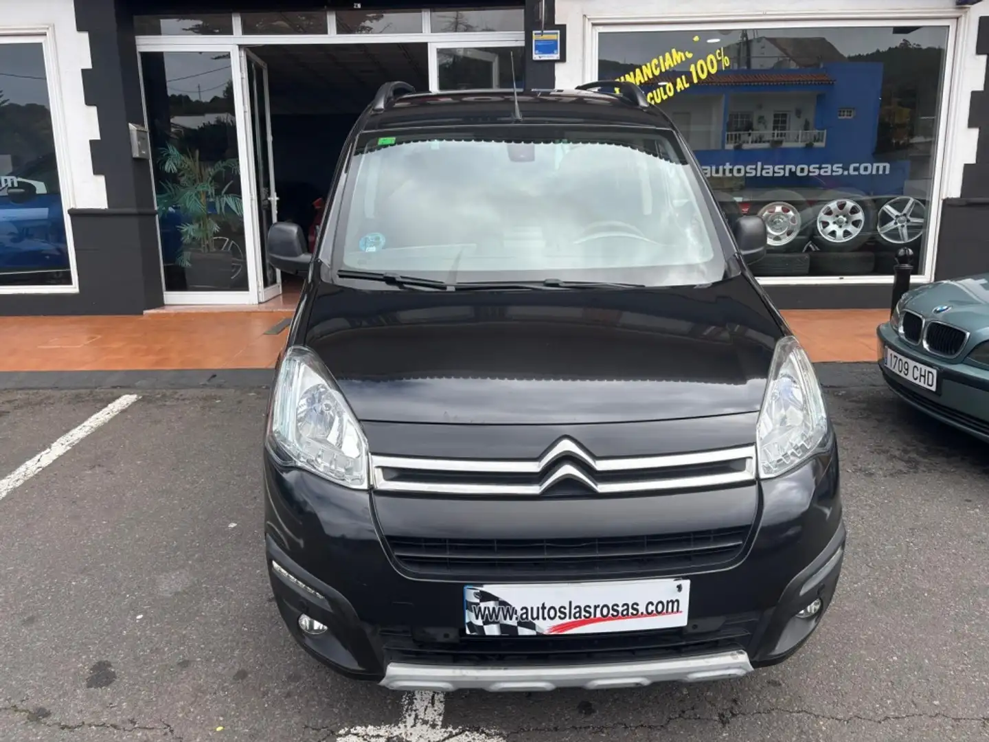 Citroen Berlingo CITROEN Industrial  Manual de 4 Puertas Negro - 2