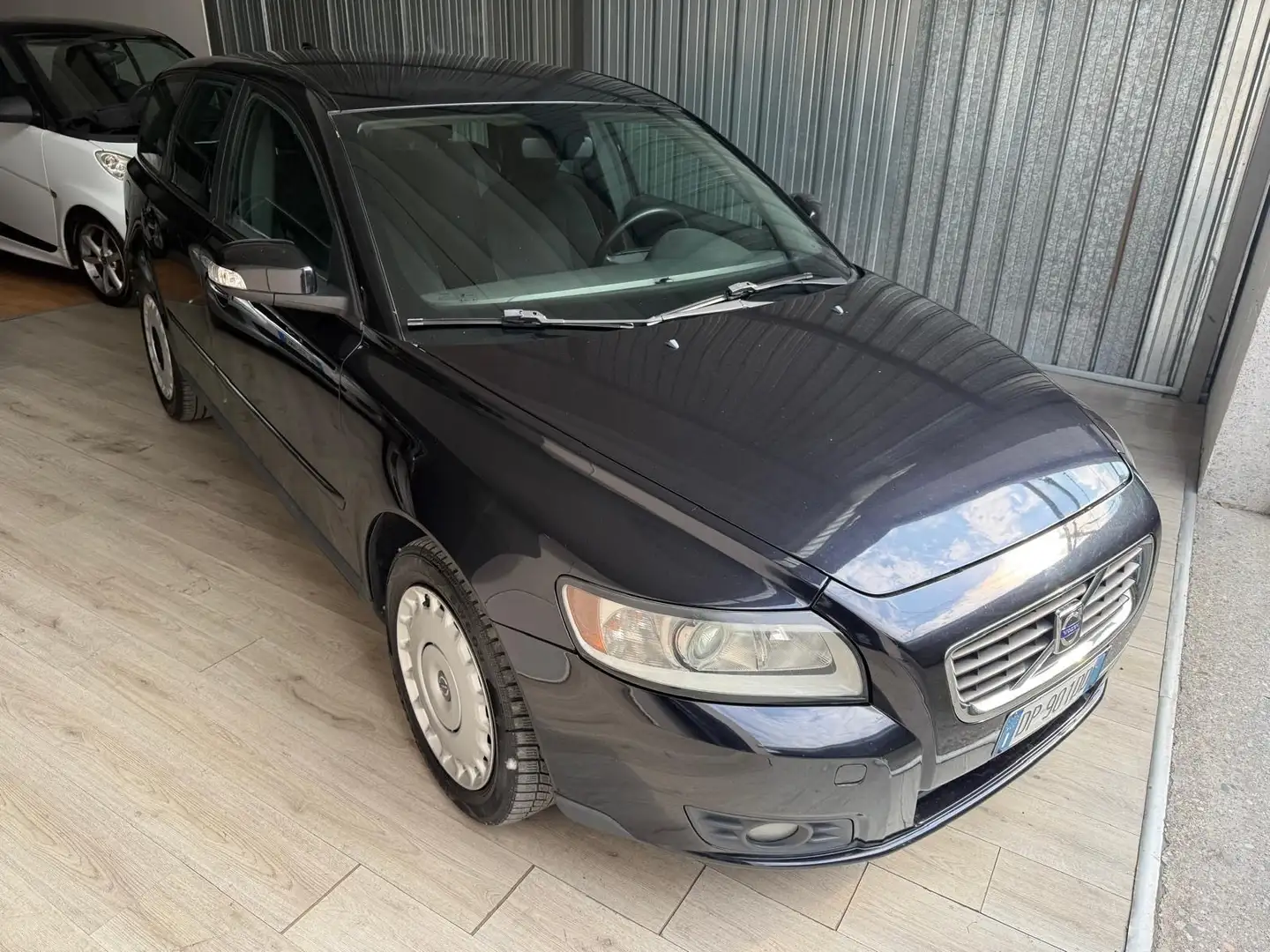 Volvo V50 2.0d Summum - 1