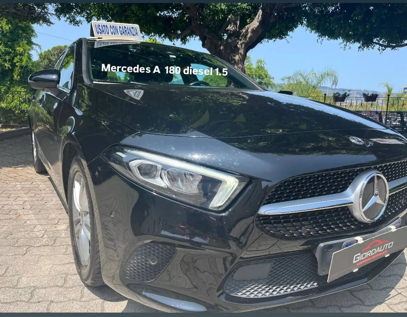 Mercedes-Benz A 180 A 180 d Executive auto Nero - 2
