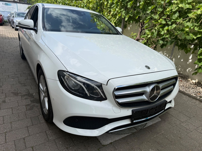 Mercedes-Benz E 300 E Limousine E 300