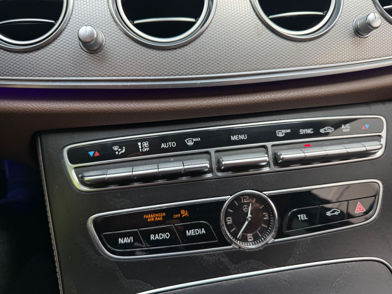 Mercedes-Benz E 300 E Limousine E 300 — photo 11