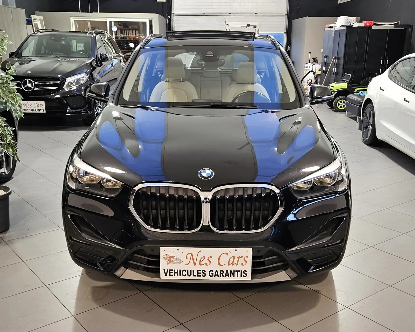 BMW X1 2.0 D sDRIVE18,CUIR,GPS,TOIT PANO,GARANTIE 1 AN Noir - 2