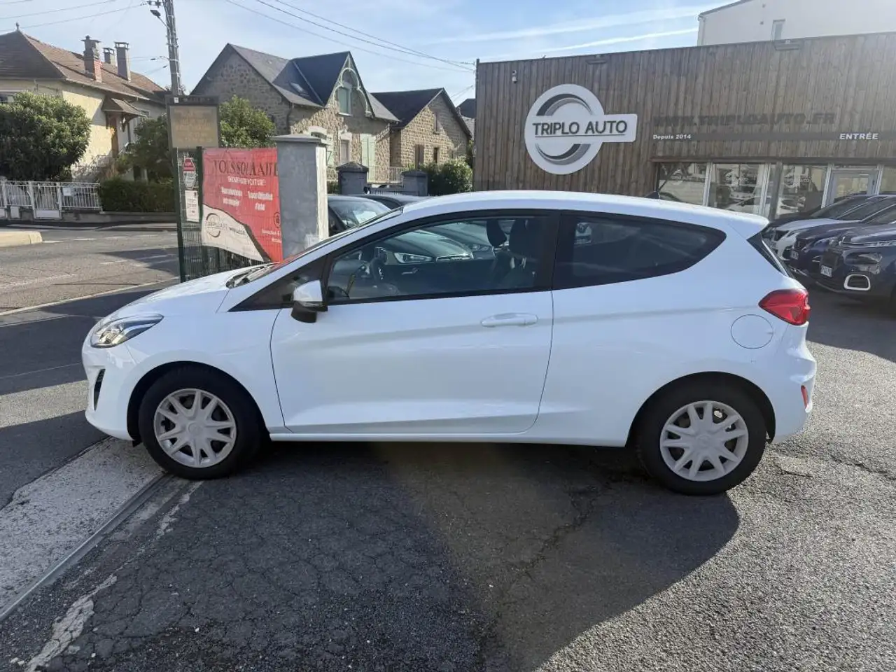 Ford Fiesta 3 portes — photo 2