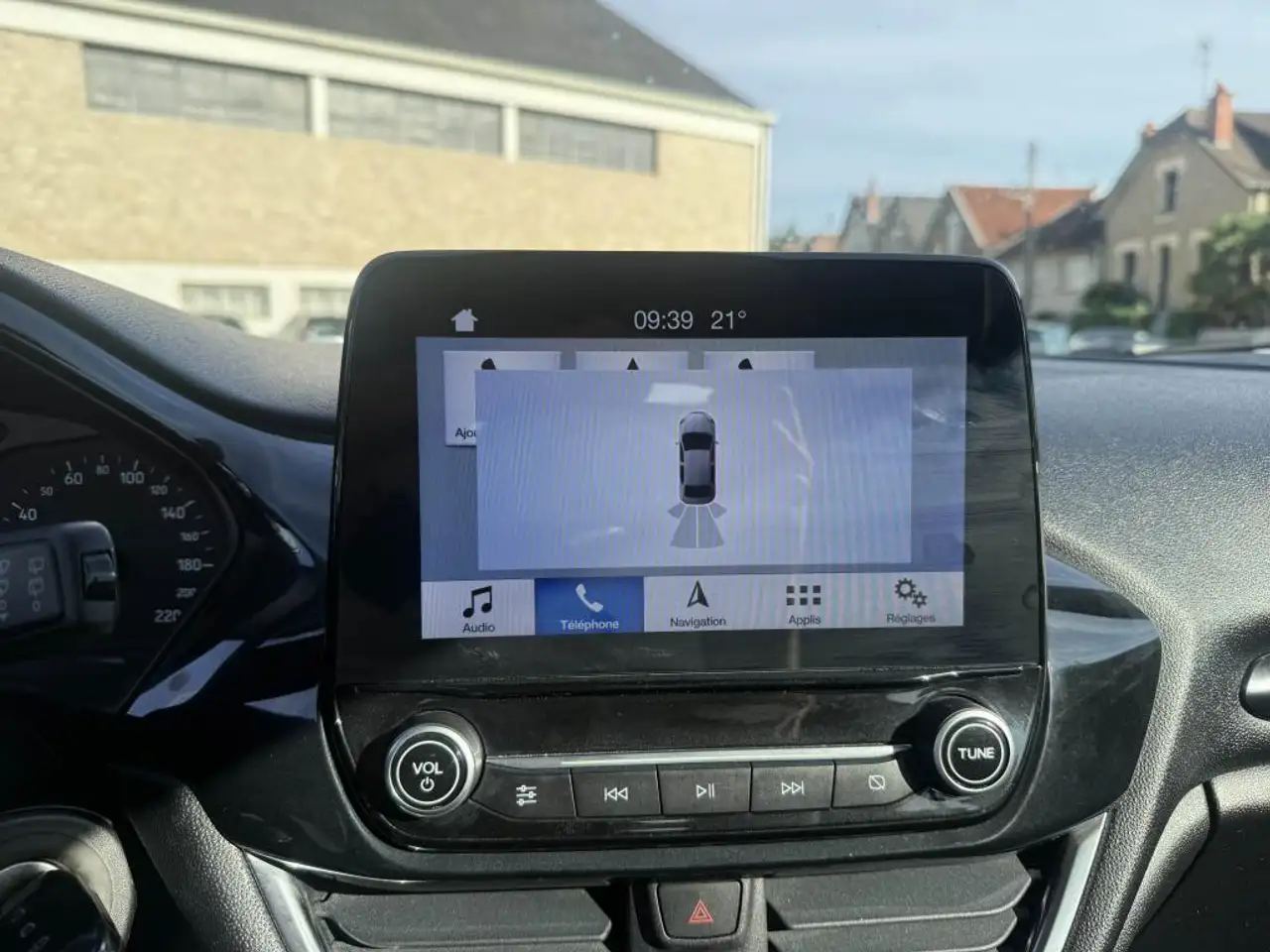 Ford Fiesta 3 portes — photo 17