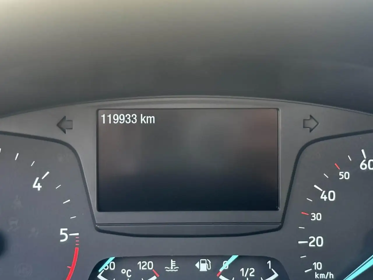Ford Fiesta 3 portes — photo 22