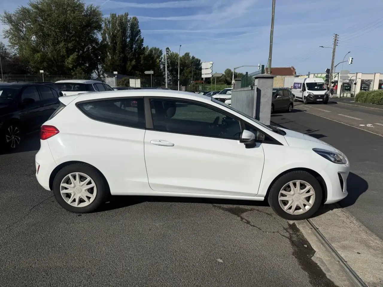 Ford Fiesta 3 portes — photo 6