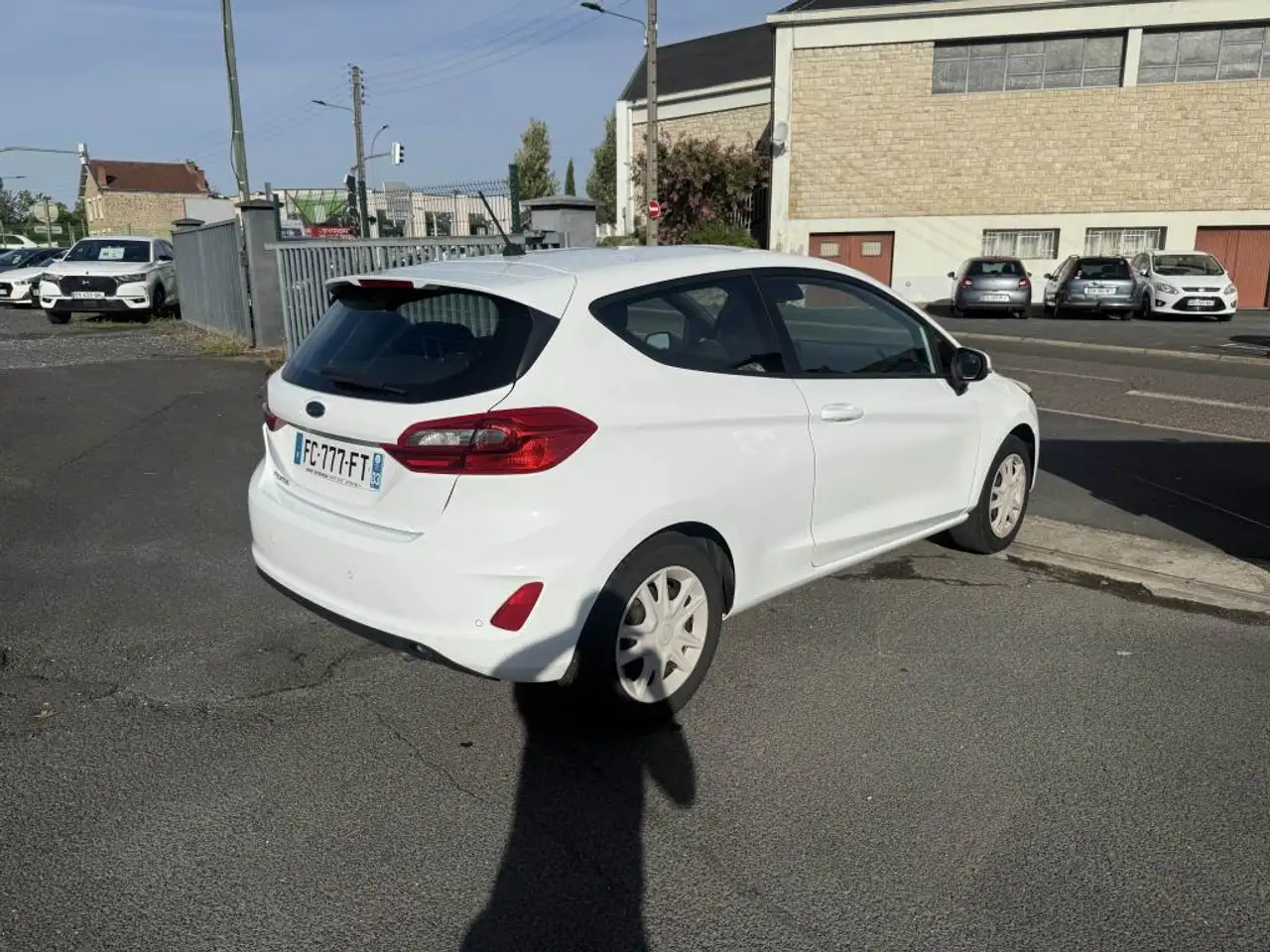 Ford Fiesta 3 portes — photo 7