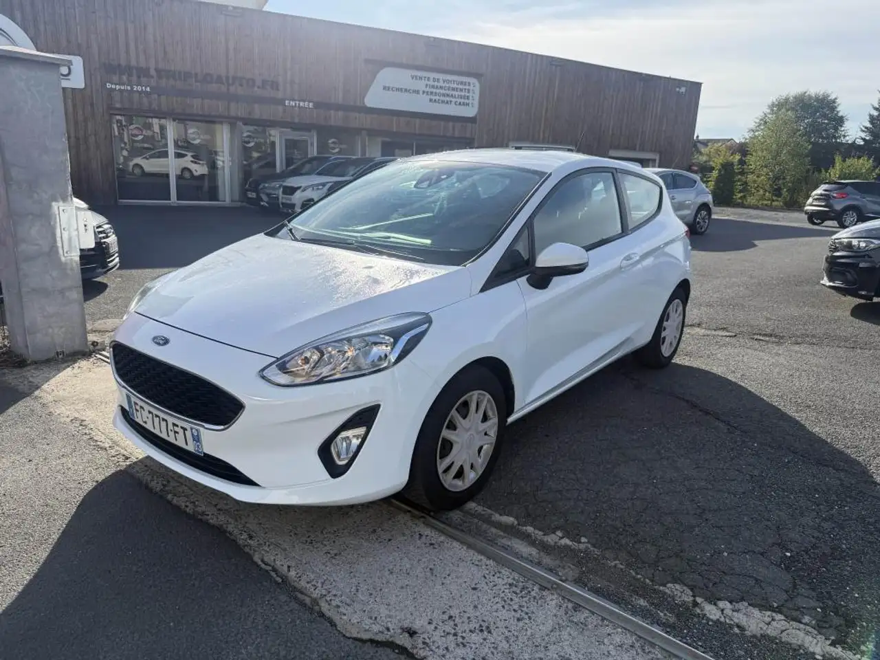 Ford Fiesta 3 portes — photo 21