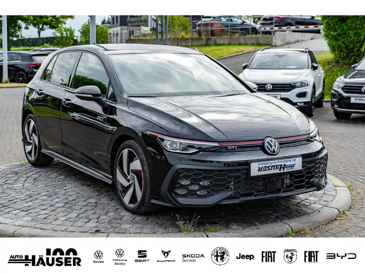 Volkswagen Golf GTI VIII 2.0 TSI DSG HARMAN-KARDON AREA-VIEW NAVI LED- 6