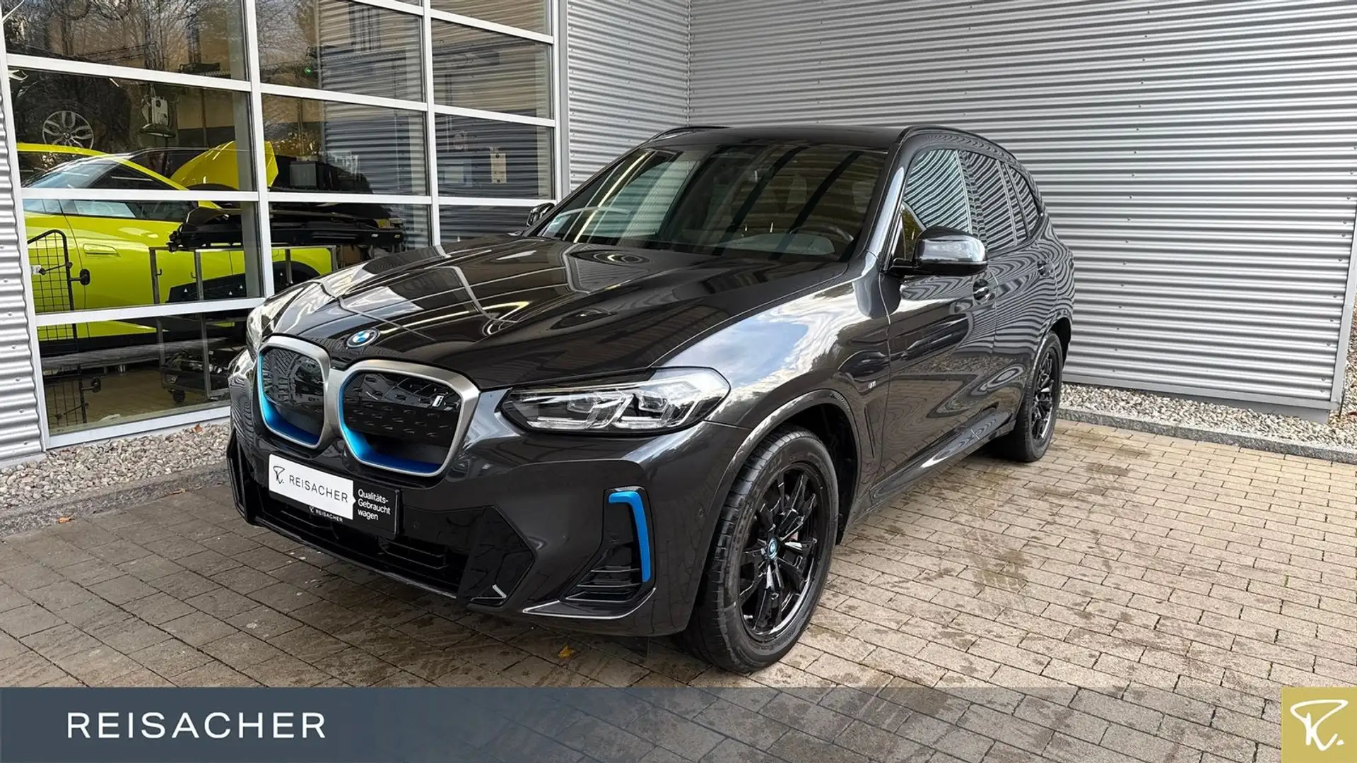BMW iX3 IX3 A M SPORT Navi RüKa ACC adLED AHK 19" LM Grau - 1