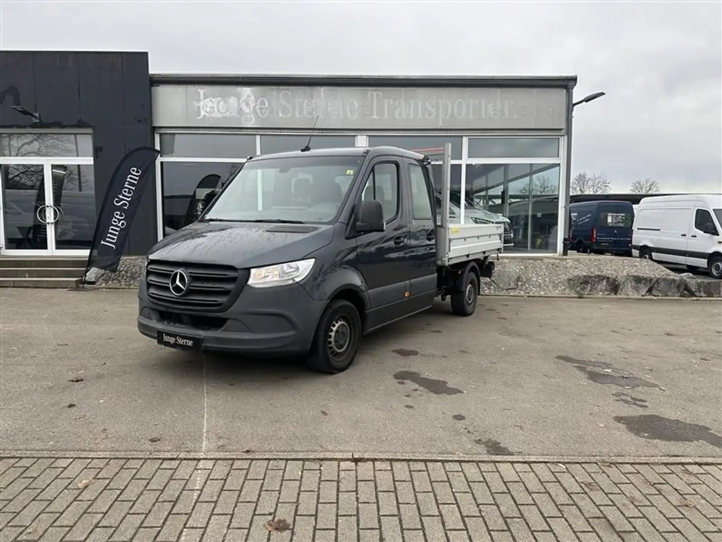 Mercedes-Benz Sprinter 317 CDI 3-S-KIPPER/DOPPELKABINE/3665/AUTOMATIK/AHK Grau - 2