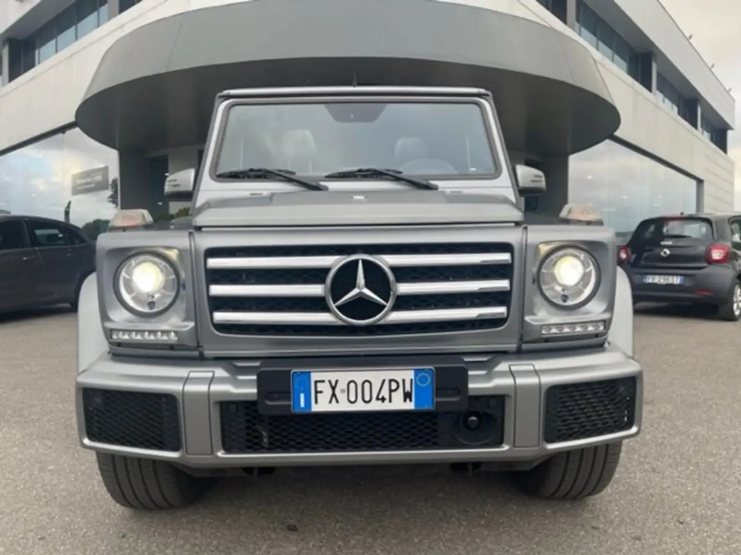 Mercedes-Benz G G 350 D 245CV AUTO SW Gris - 2