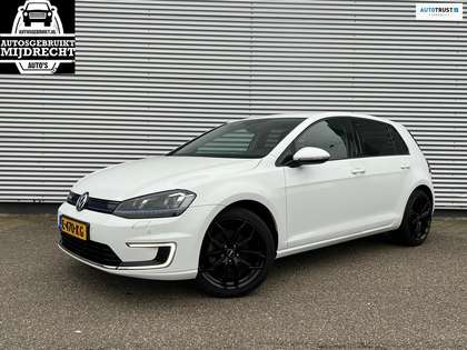 Volkswagen e-Golf € 13.390,- incl. subsidie particulier / camera / a