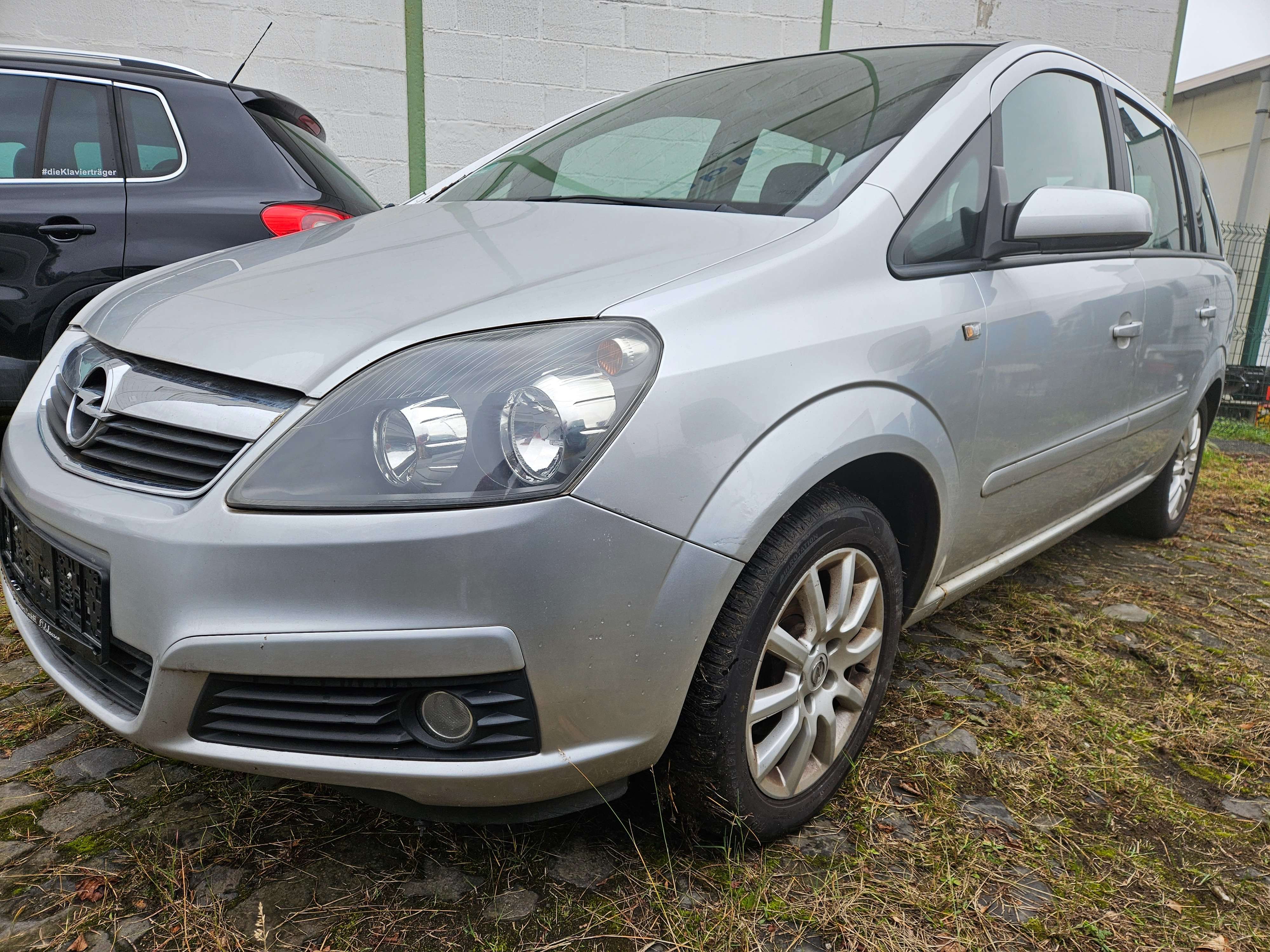 Second hand Opel Zafira 