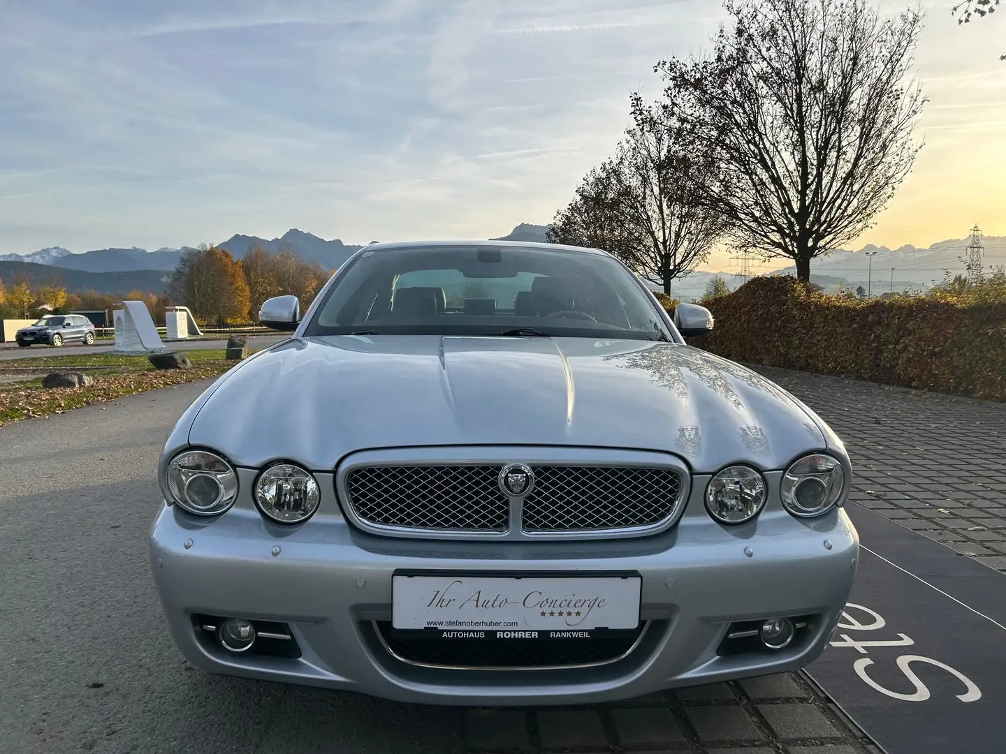 Jaguar XJ6 2.7 D XJ6 Classic Grau - 2