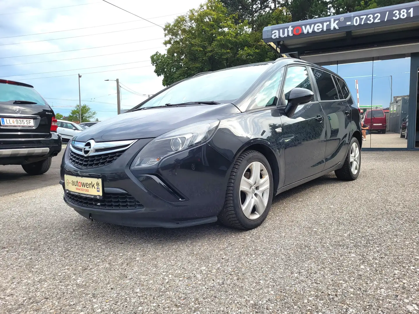 Opel Zafira Edition C Tourer Noir - 1