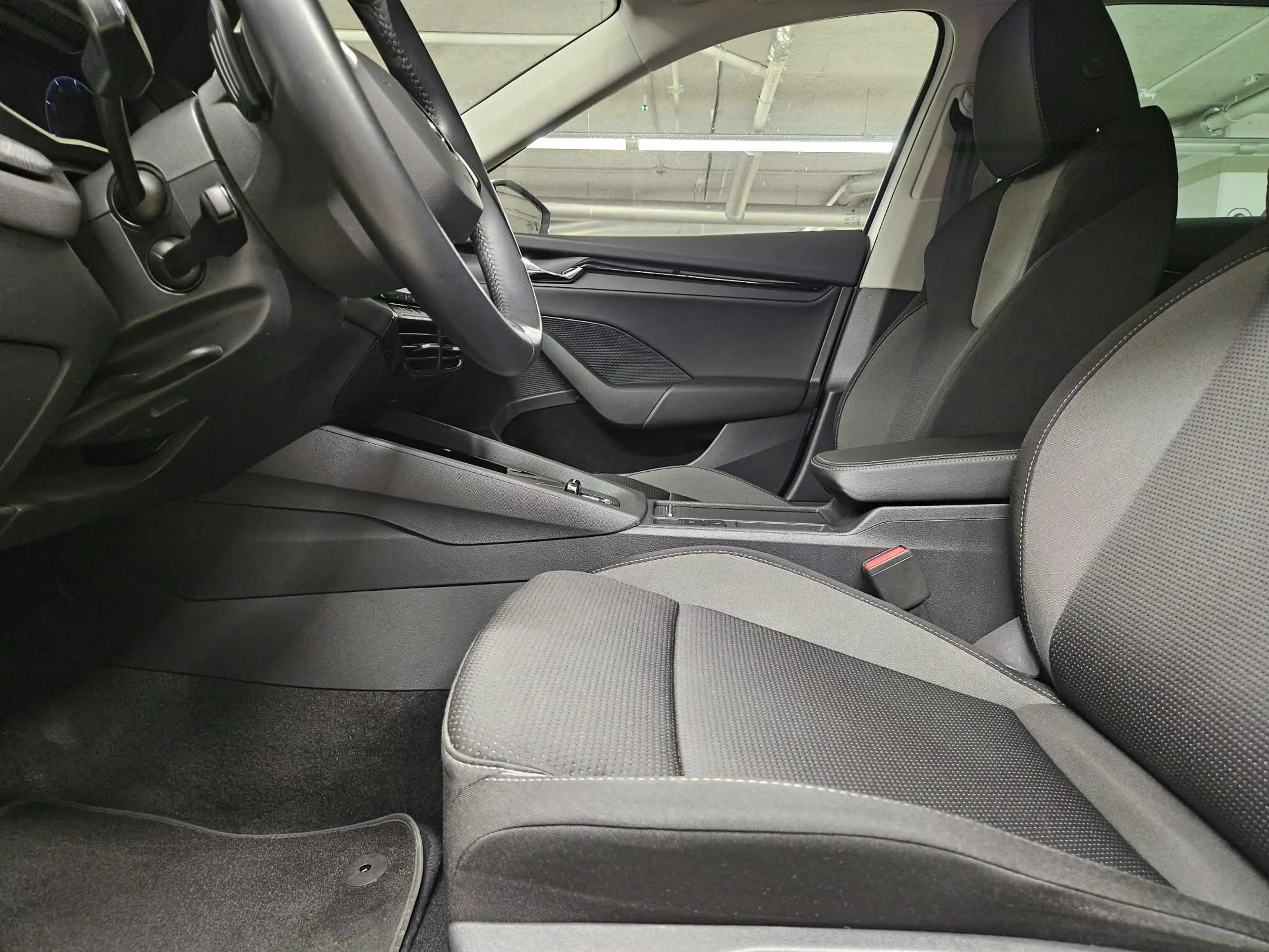 Skoda Octavia 2.0 TDI * 1-BESITZ * VIRTUAL COCKPIT * LED * KESSY — photo 12