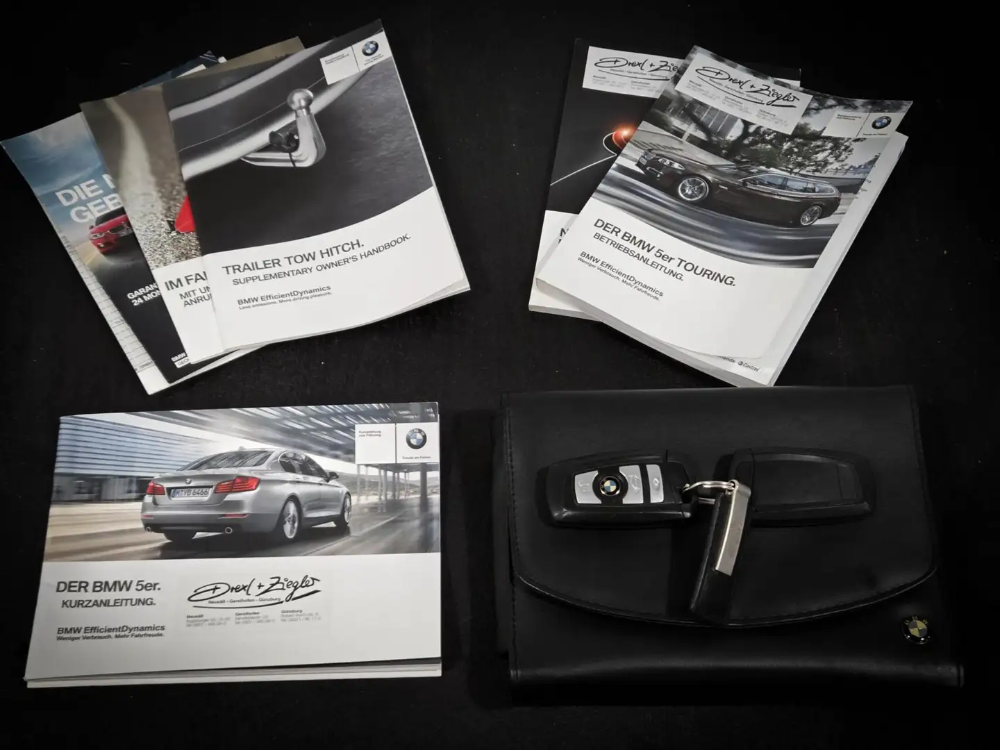 BMW 535 5-serie Touring 535d xDrive M-Sport | PANO | SOFTC Bleu - 2