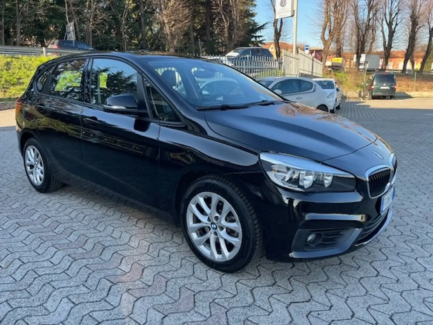 BMW 216 d Active Tourer Advantage automatico "Euro 6" Nero - 1