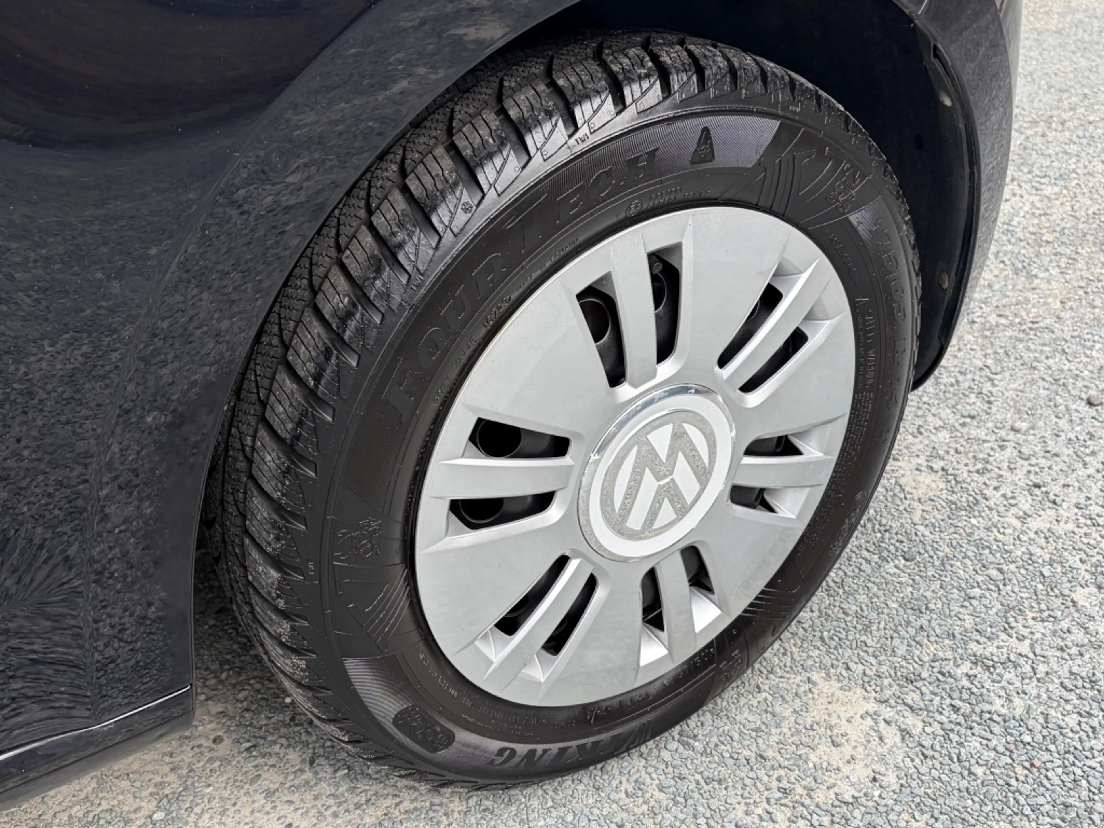 Volkswagen up! 1.0 move up! BlueMotion / Navigatie / Airco / NL-a — photo 14
