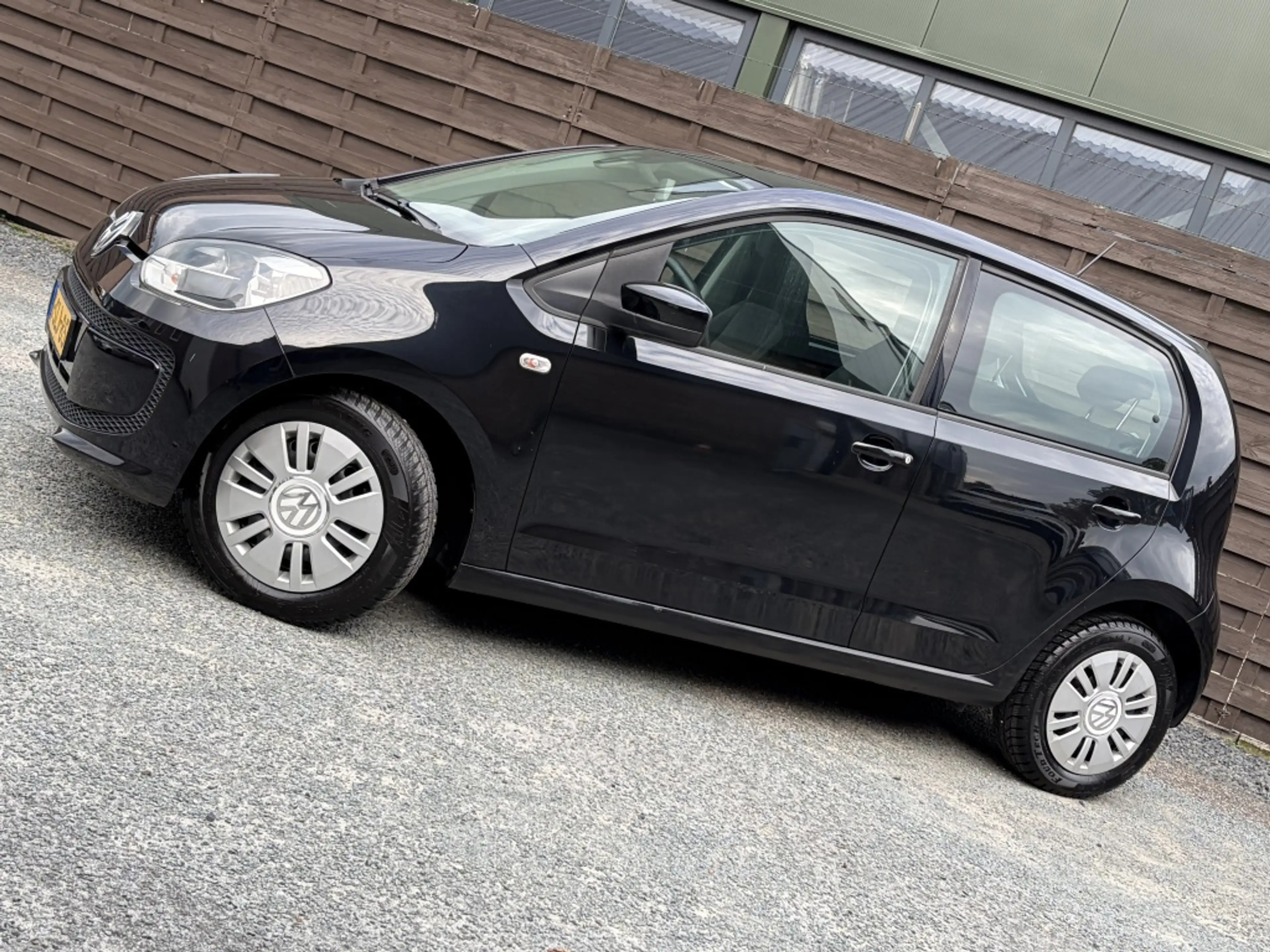 Volkswagen up! 1.0 move up! BlueMotion / Navigatie / Airco / NL-a — photo 15