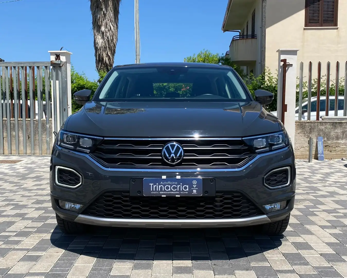 Volkswagen T-Roc Advanced 2.0 TDI 150CV Grigio - 2
