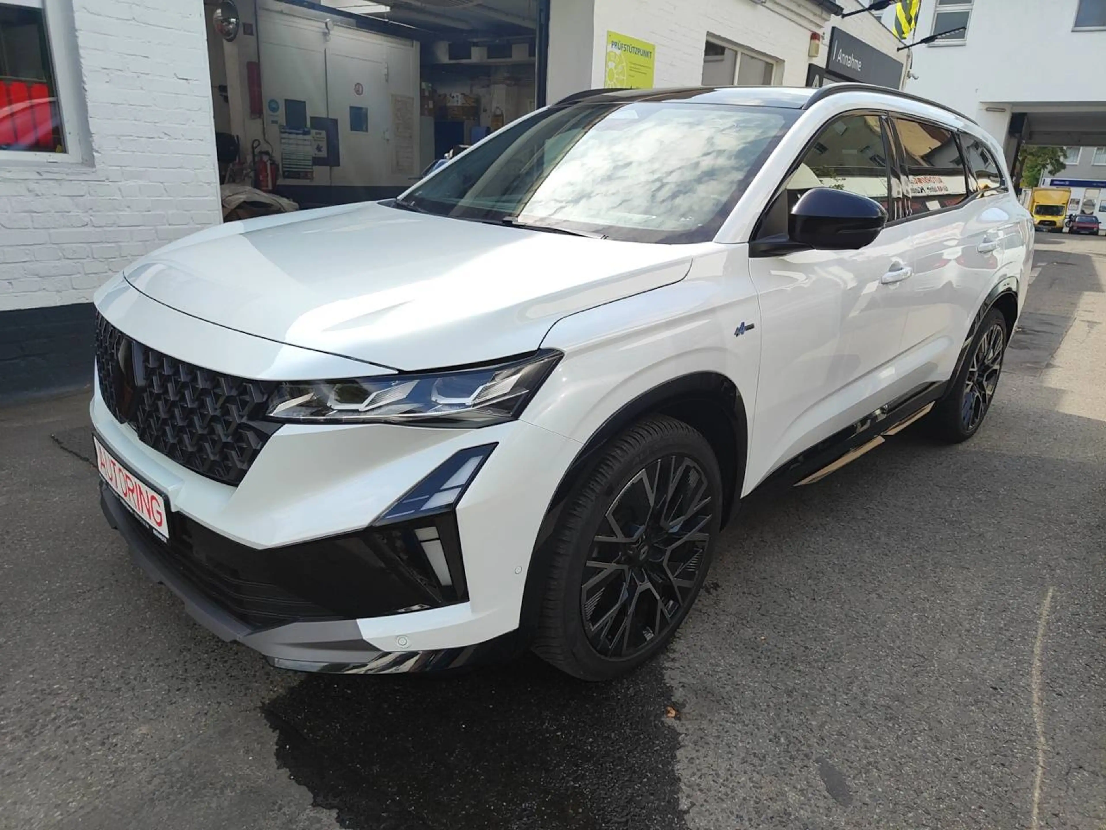 Renault Espace Esprit Alpine E-Tech Hybrid