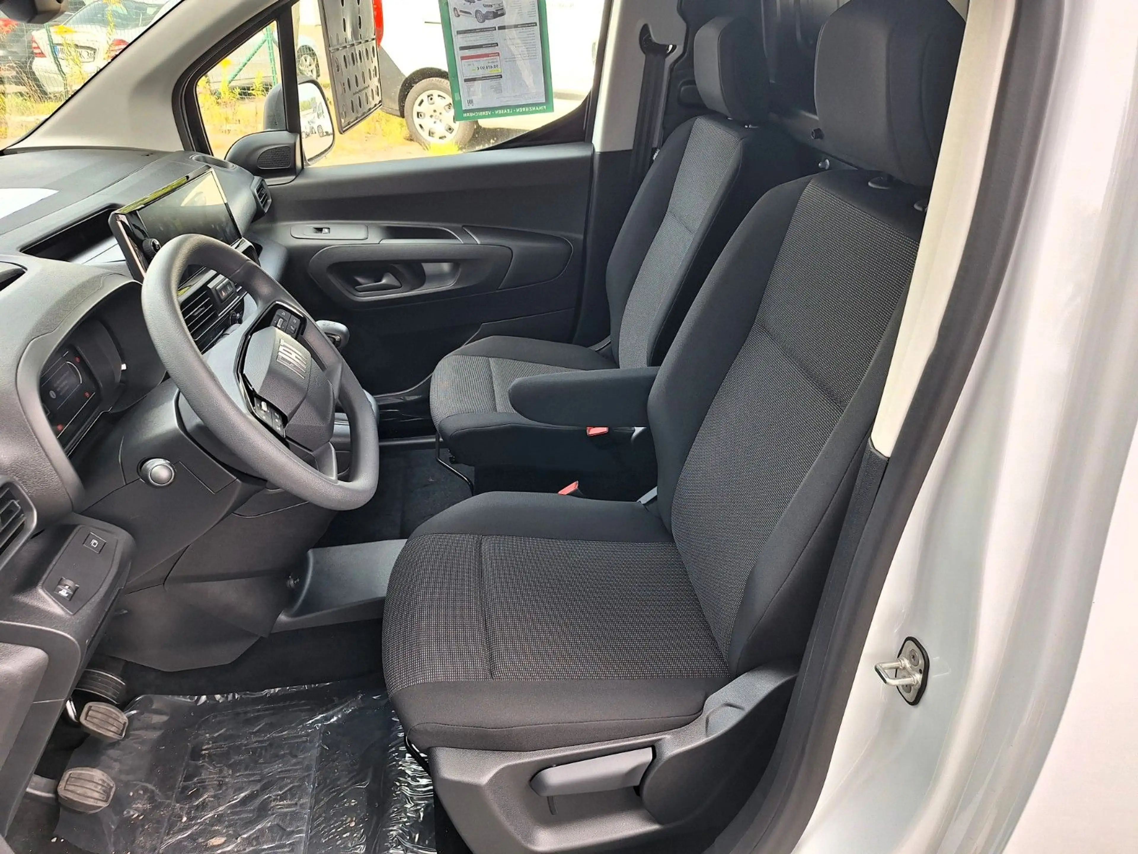Fiat Doblo L1 (M) 1.5 100PS *10'Uconnect|Kamera|PDC* — photo 10