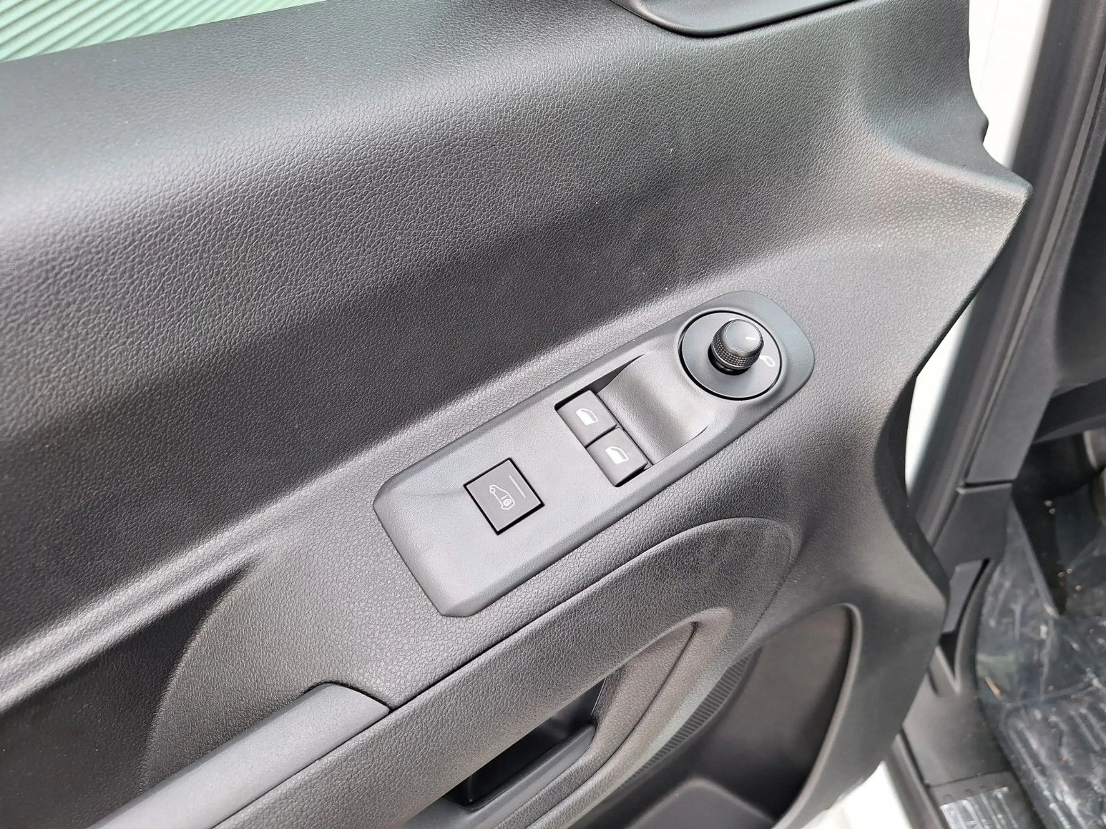Fiat Doblo L1 (M) 1.5 100PS *10'Uconnect|Kamera|PDC* — photo 11