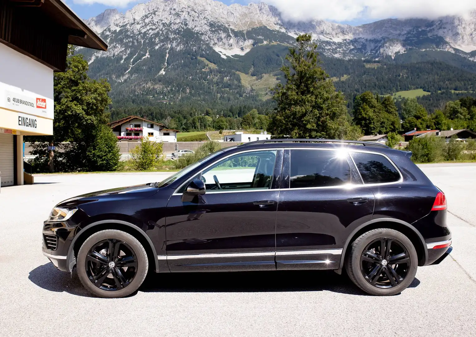 Volkswagen Touareg Touareg R-Line V6 High-Line Luftfahrwerk Panorama Schwarz - 1