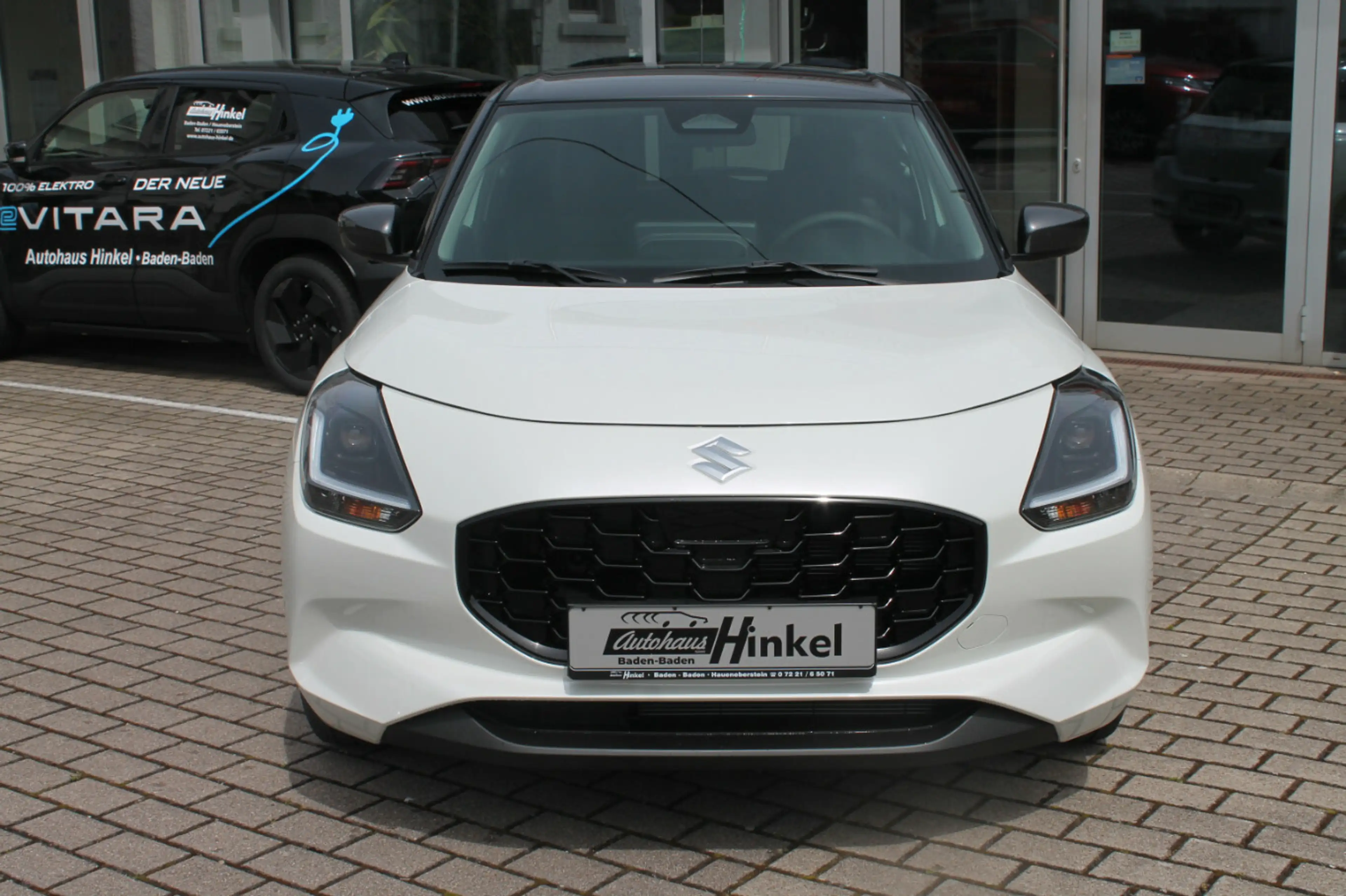 Suzuki Swift 1.2 Comfort Hybrid — photo 2
