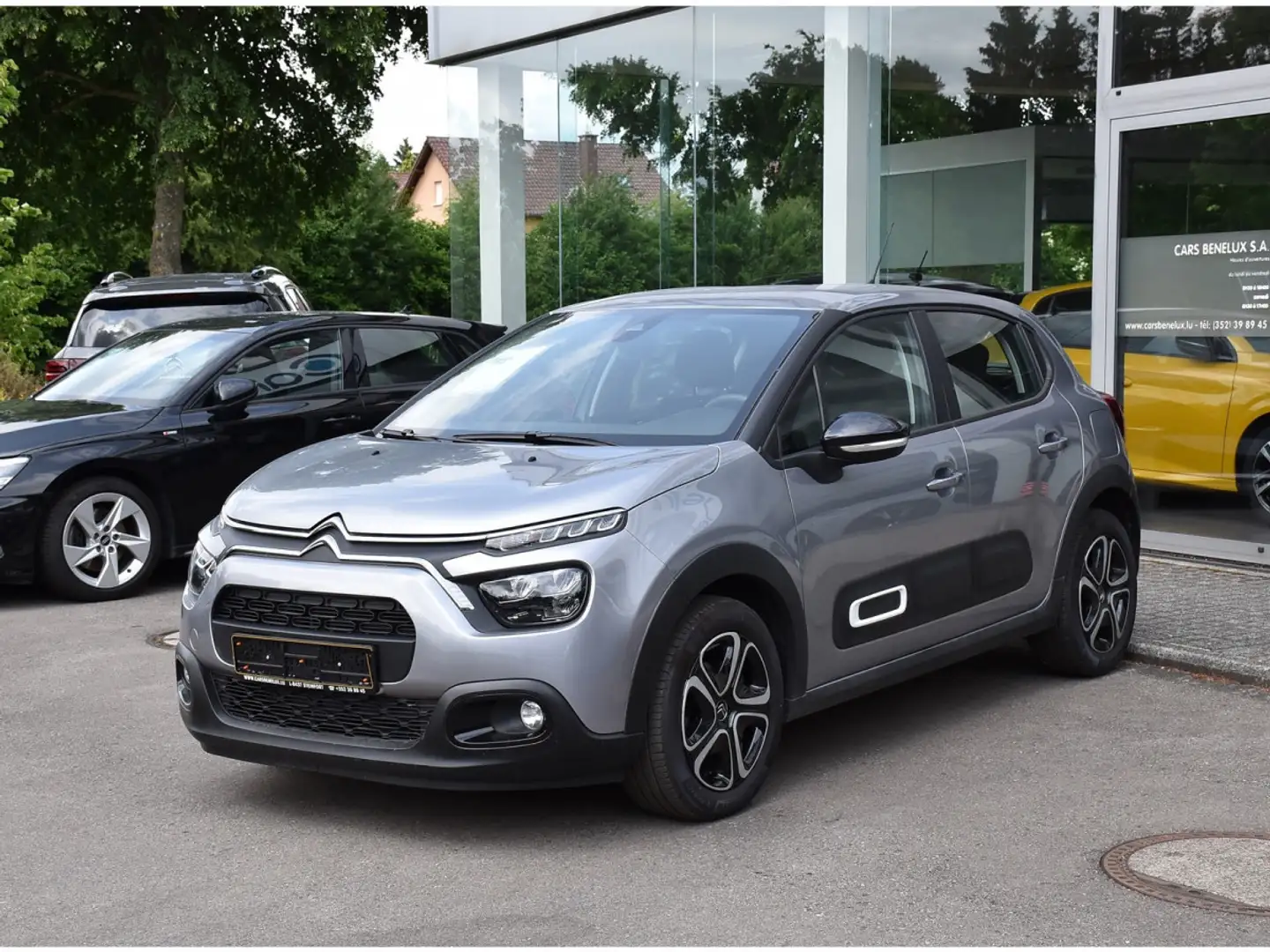 Citroen C3 1.2 PureTech 110 Feel CLIMA REGUL LANE Gris - 2