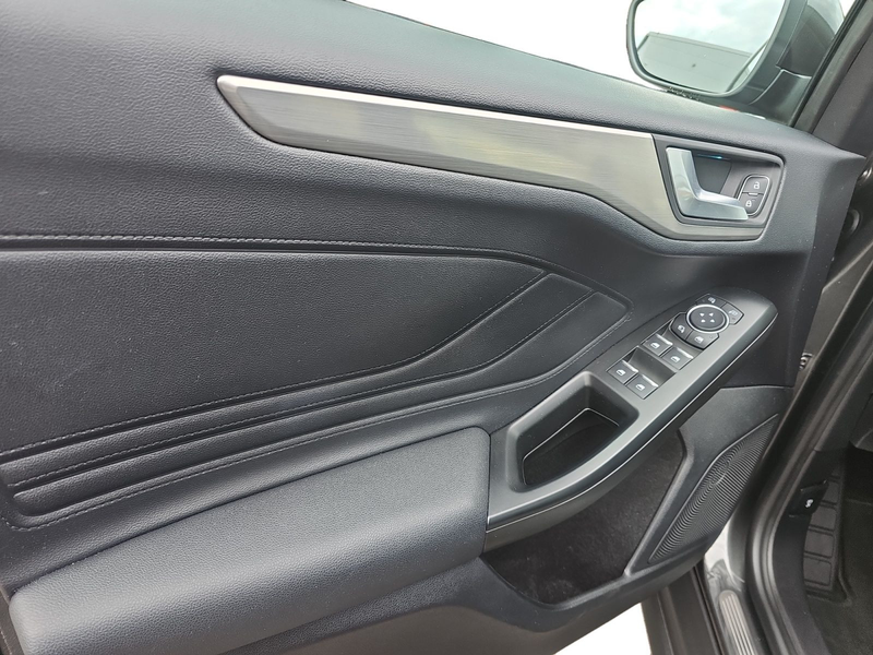 Ford Focus 1.5EB TITANIUM LED+NAV+2xPDC+SHZ+DAB+LM17" — photo 15