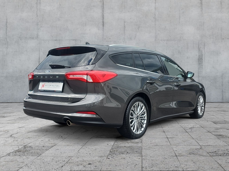 Ford Focus 1.5EB TITANIUM LED+NAV+2xPDC+SHZ+DAB+LM17" — photo 6
