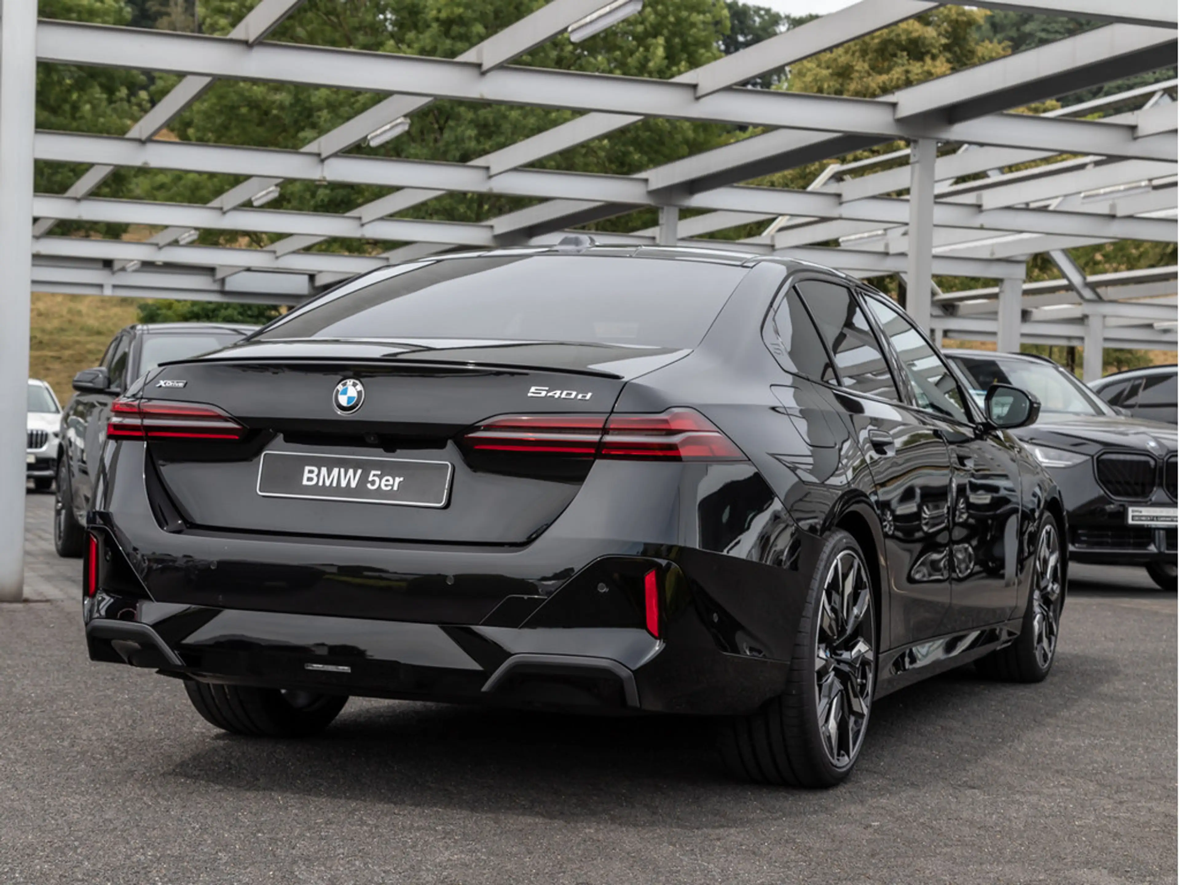 BMW 540 d xDrive M-Sport Pro SITZBELÜFTUNG PANO — photo 5