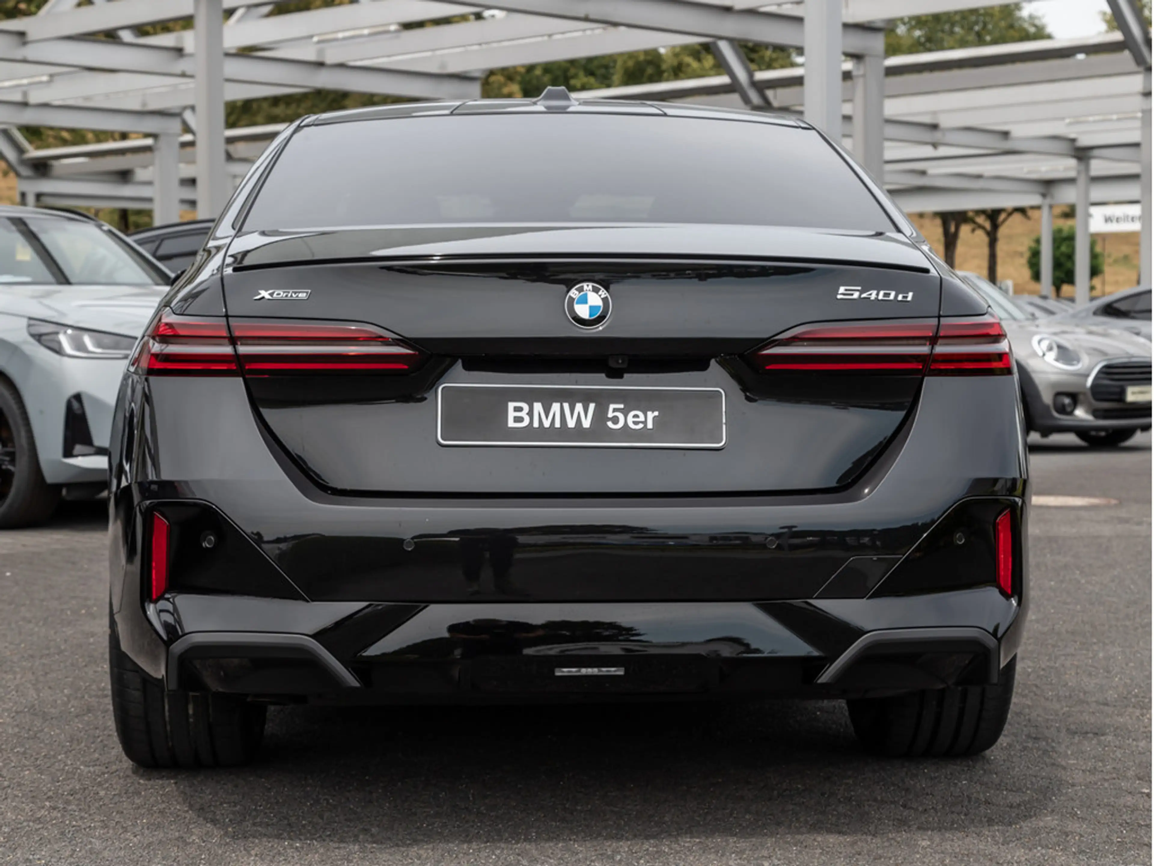 BMW 540 d xDrive M-Sport Pro SITZBELÜFTUNG PANO — photo 6