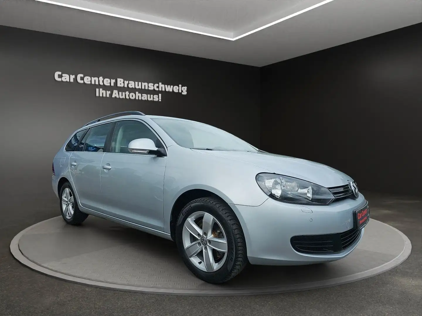 Volkswagen Golf VI 2.0 TDI Comfortline Variant+PDC+Temp Stříbrná - 2