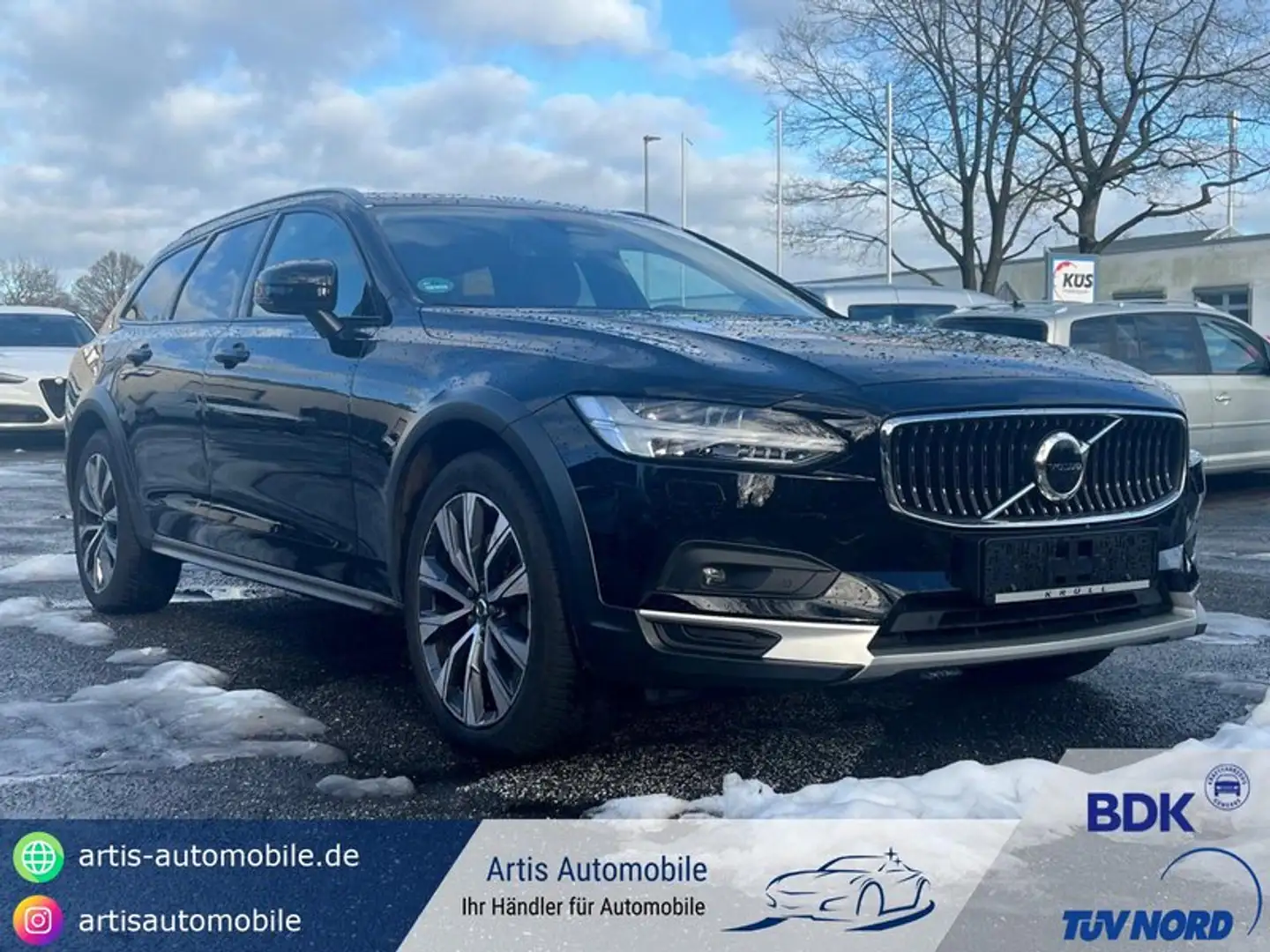 Volvo V90 Cross Country V90 Cross Country *CARPLAY-NAVI*SITZHEIZUNG*PDC* Schwarz - 1