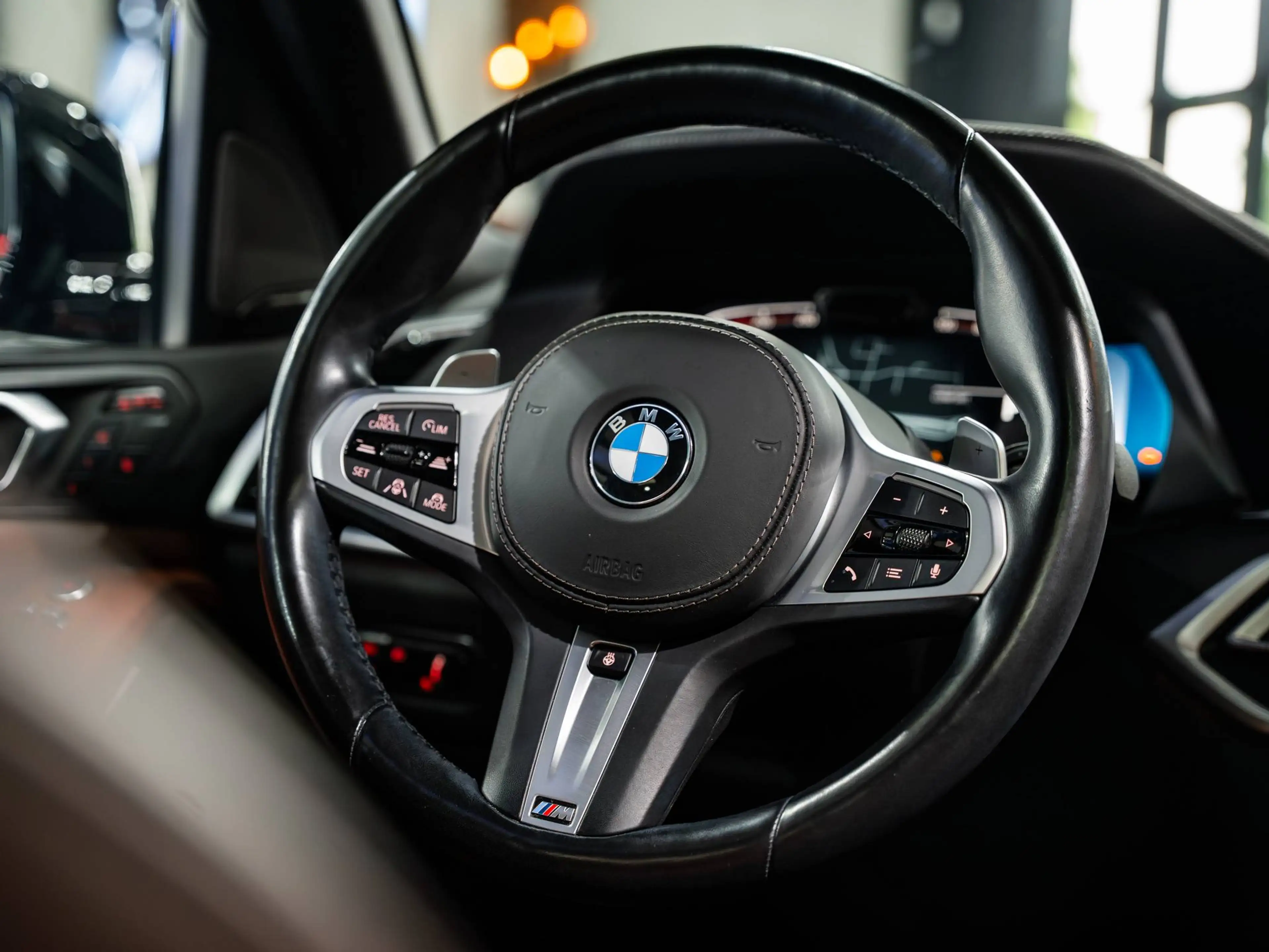 BMW X7 xDrive40i - MSport - Pano Sky Lounge – Laser – ACC - H&K – HUD – Soft Close - 360° — photo 7